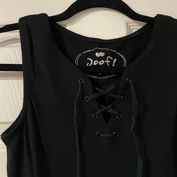 Poof lace up neck tank top - Picture 2 of 4